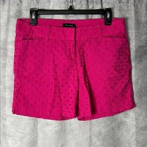 The Limited Fuchsia Eyelet Women Shorts - Size 4